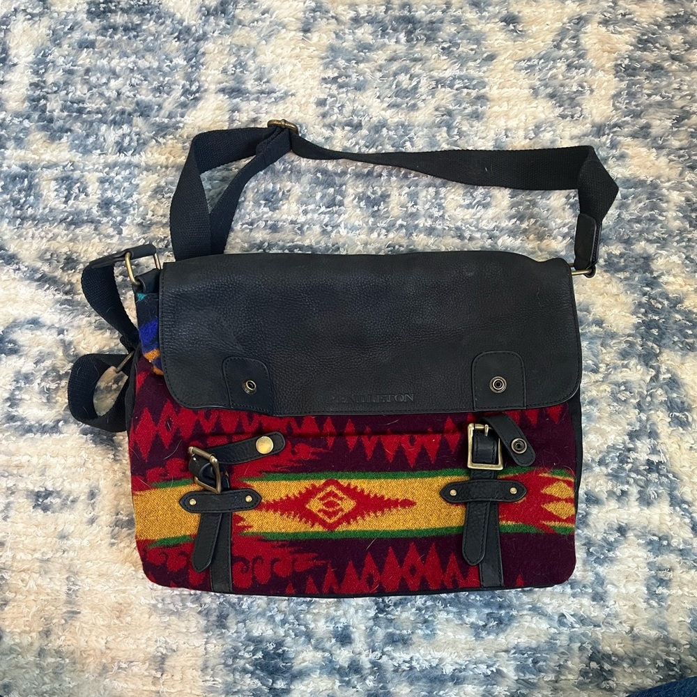 Pendleton Multicolor Wool and Leather Bag